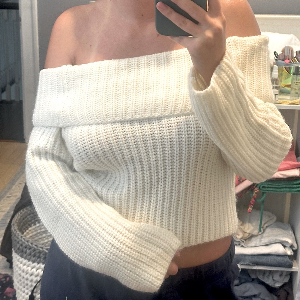 Tiger Mist - off the shoulder sweater